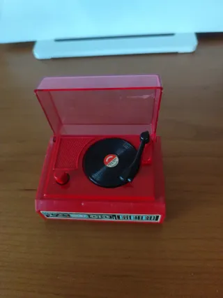Tocadiscos miniatura años 70 sacapuntas plato gira