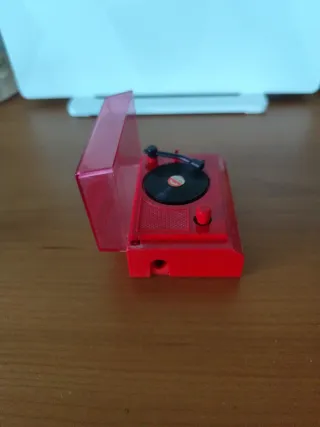 Tocadiscos miniatura años 70 sacapuntas plato gira
