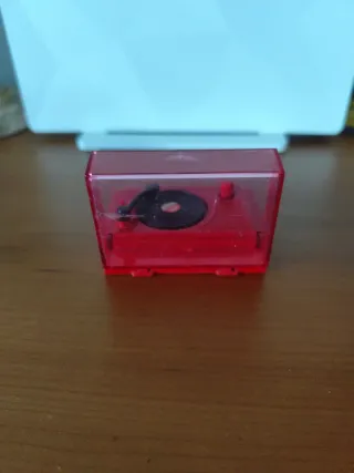 Tocadiscos miniatura años 70 sacapuntas plato gira
