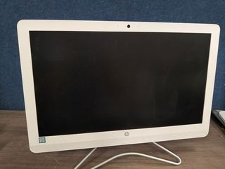 Ordenador HP AIO 23.8” FHD i3-7100U 8GB 1TB