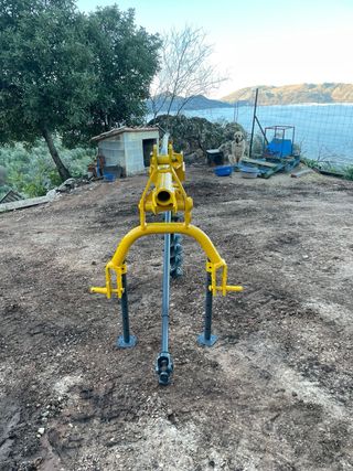 Barrena, Ahoyadora para tractor