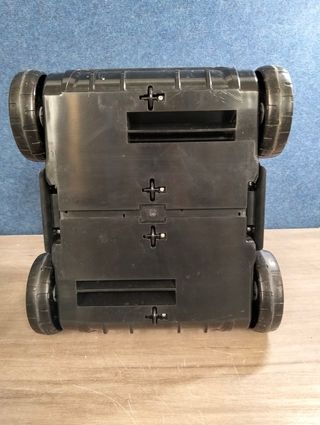 Robot limpiafondos para piscina WYBOT Osprey 300II