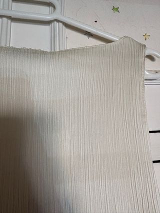 Top Zara blanco plisado