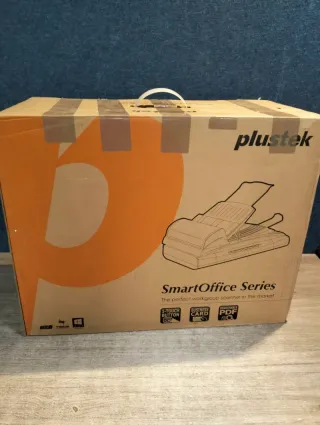 Plustek SmartOffice PL2000Plus Escáner