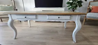 Mesita de salón de madera