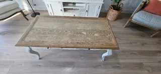 Mesita de salón de madera