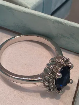 Anillo vintage con piedra azul