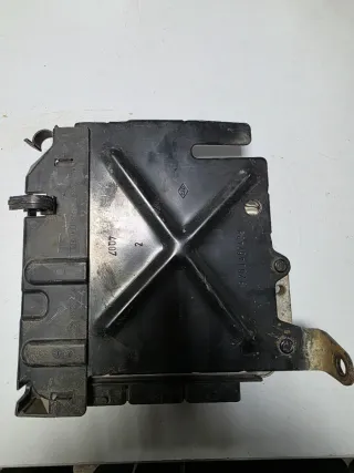 Centralita BOSCH Renault Scenic II