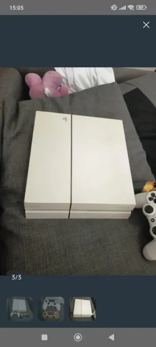 PS4 (PlayStation 4) +2 mandos blanco y dorado