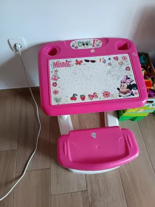 Escritorio infantil Minnie Mouse