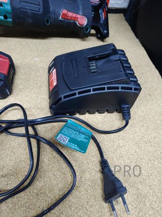 Sierra Sable Inalámbrica HYCHIKA