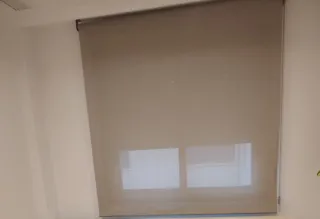 Estor enrollable gris tele screen