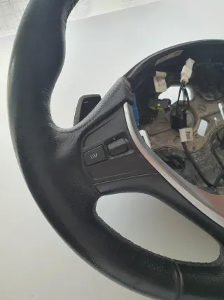 Volante con levas BMW F30 F31