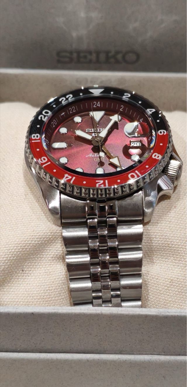 Seiko 5 Sports GMT Orologio Automatico 2026 SET COMPLETO