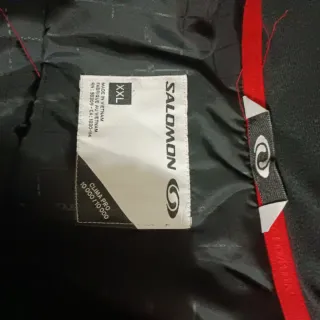 Chaqueta Salomon Negra y Roja