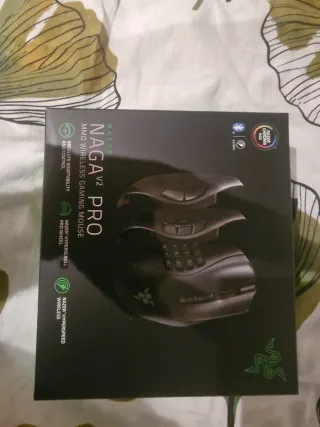 Razer Naga V2 Pro MMO Ratón Inalámbrico