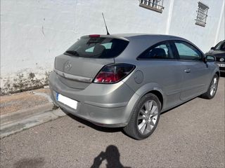 Opel Astra gtc
