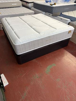 CANAPE Y COLCHON FLEX SOHO HYBRID VISCO 180x190