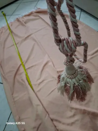 Tenda oscurante con drappo rosa