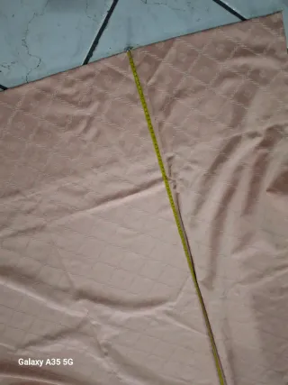 Tenda oscurante con drappo rosa