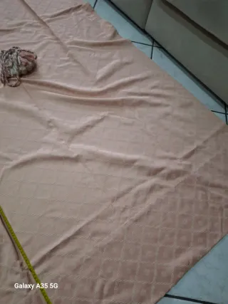 Tenda oscurante con drappo rosa