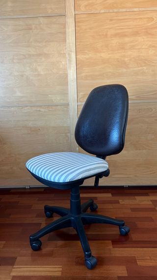 Silla de oficina giratoria