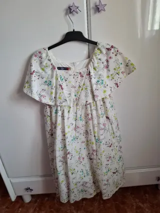 Vestido niña floral Marca Tizzas