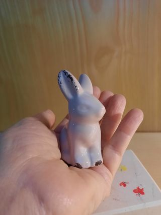 Coniglietto decorativo in ceramica