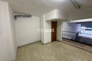 Trastero en venta en Sant Antoni en Barcelona