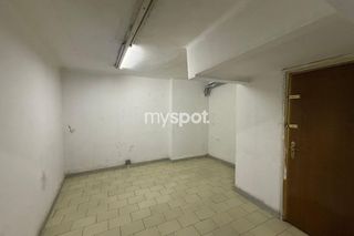 Trastero en venta en Sant Antoni en Barcelona