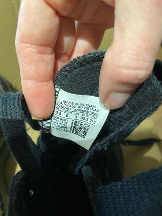 Converse plataforma negras impermeables T.35.5