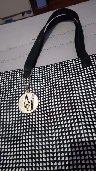 Bolso Armani Jeans Negro y Blanco