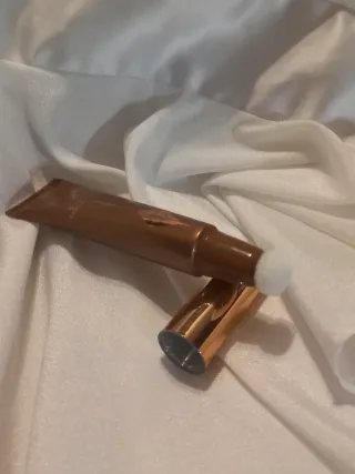 Charlotte Tilbury Hollywood Contour Wand