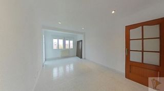 Piso en venta en La Avanzada - La Cueva en Fuenlabrada