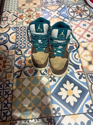 Jordan Banbas Marrones y Verdes