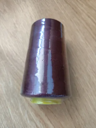 Cono Hilo Máquina Marrón Metalizado