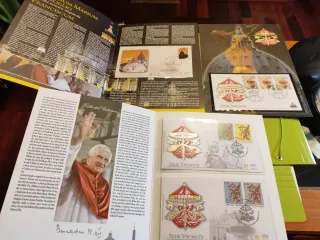 Lote Sellos Vaticano Papa Francisco Benedicto XVI