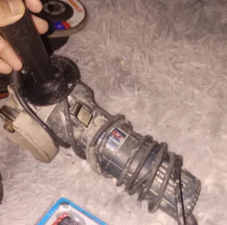 Radial Bosch GWS 700