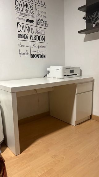 Scrivania Bianca Malm Ikea