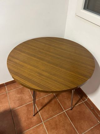 Mesa redonda madera y metal