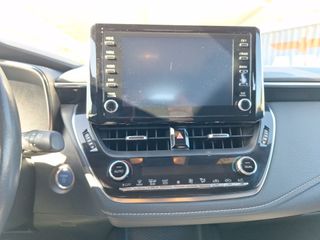 Toyota Corolla 1.8 125H ACTIVE TECH E-CVT SEDAN