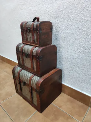 Baúles Vintage Madera y Cuero