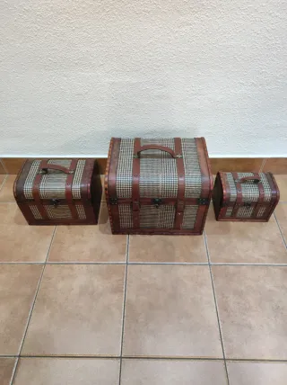 Baúles Vintage Madera y Cuero