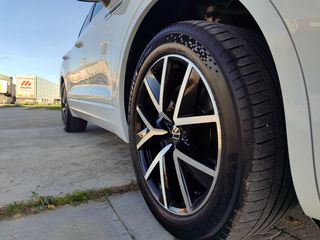 VOLKSWAGEN TOUAREG V6 3.0TDI 231CV R-LINE !!!!!!!!