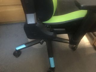 Silla Oficina NewSkill Negra y Verde