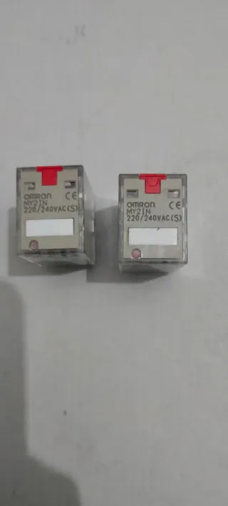 Relé Omron MY2IN 220/240VAC