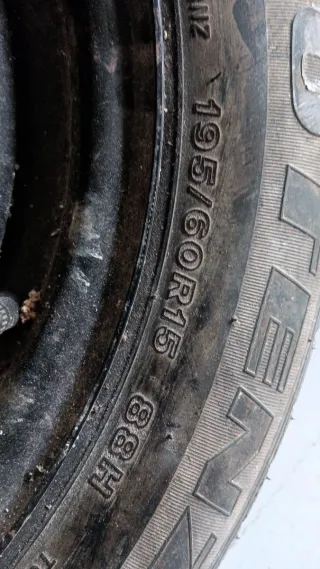 diferente tipo de neumáticos y medidas