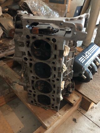 Colector y culata Ford Escort RS2000