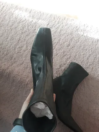 Botines Zara Tacón Transparente Negro