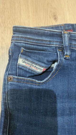 Vaqueros Diesel Azules